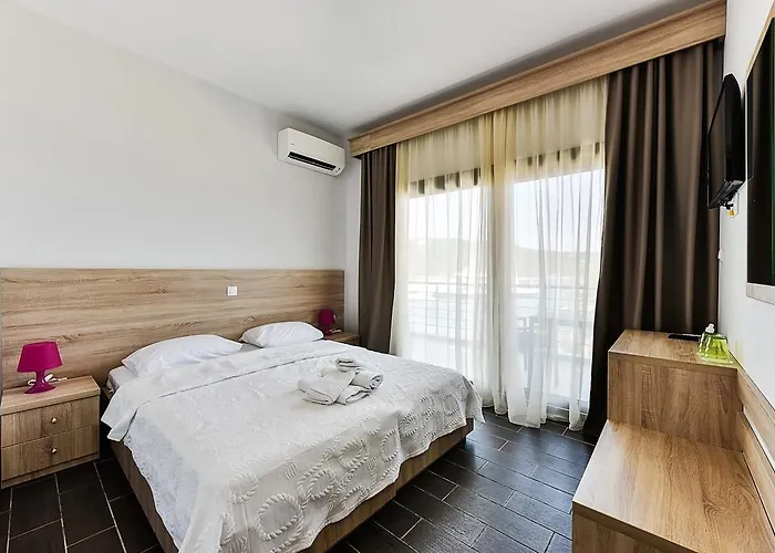 Limani Casa de hóspedes Amoliani