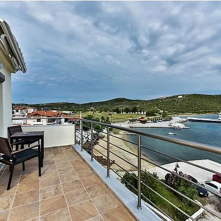 Guest house Limani 3*