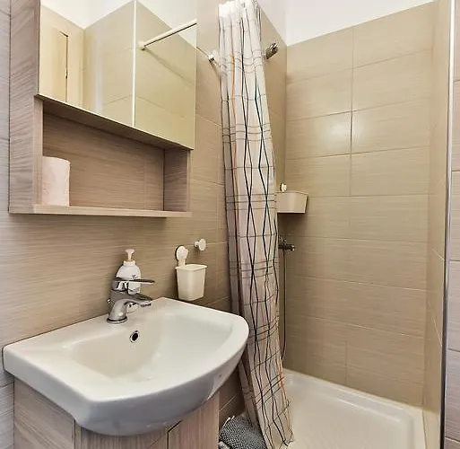 Limani Casa de hóspedes Amoliani